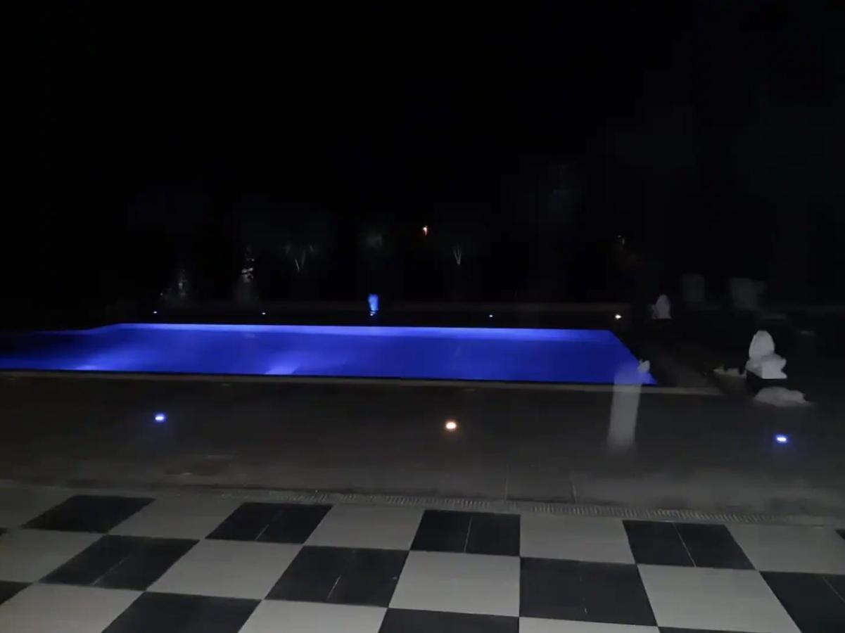 The Pervoli Studio - Pool - Close To Beach Lárnaca Exterior foto